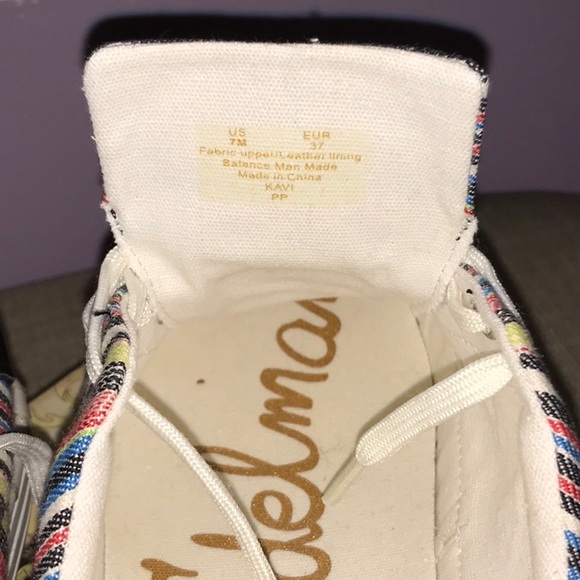 Sam Edelman Stripped Canvas Front Tie Decks. US 7 - Picture 5 of 5